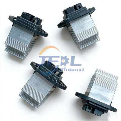 comprar Modulo de controlo da velocidade do ventilador do ventilador 8112040-C6160 para peças do sistema HVAC de camiões Dongfeng Fabricação em linha